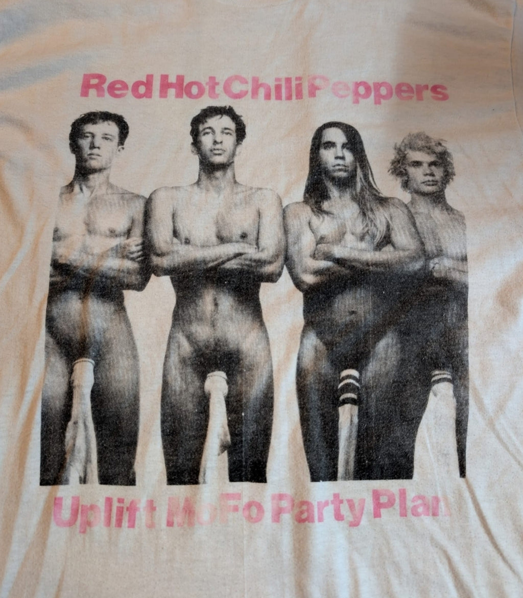 80s red hot chili peppers "c*ck in sock" t-shirt - Size XL