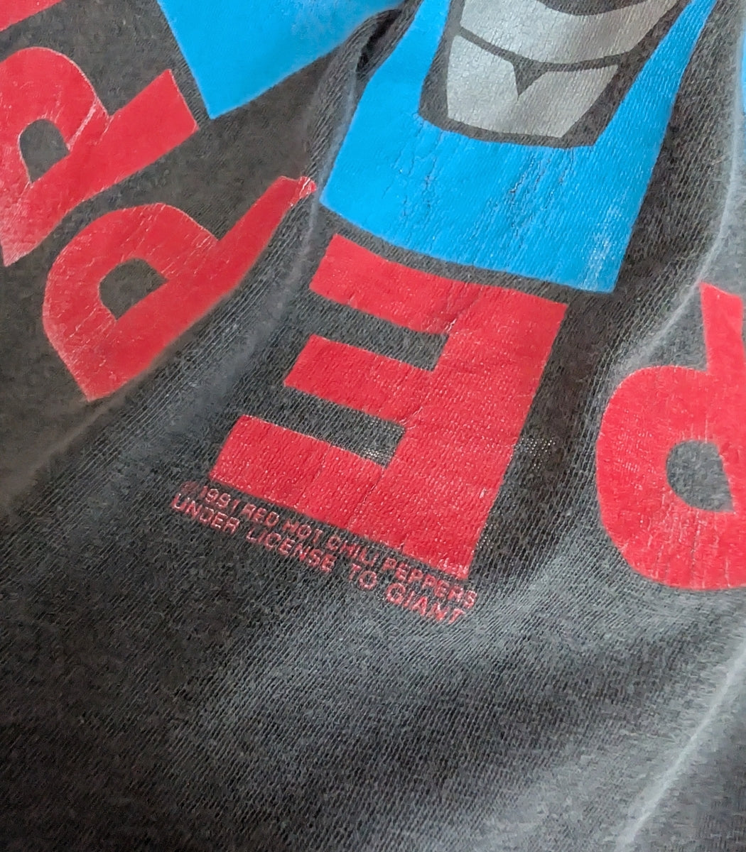 1990s Red Hot Chili Peppers Aztec T-Shirt - Size Large