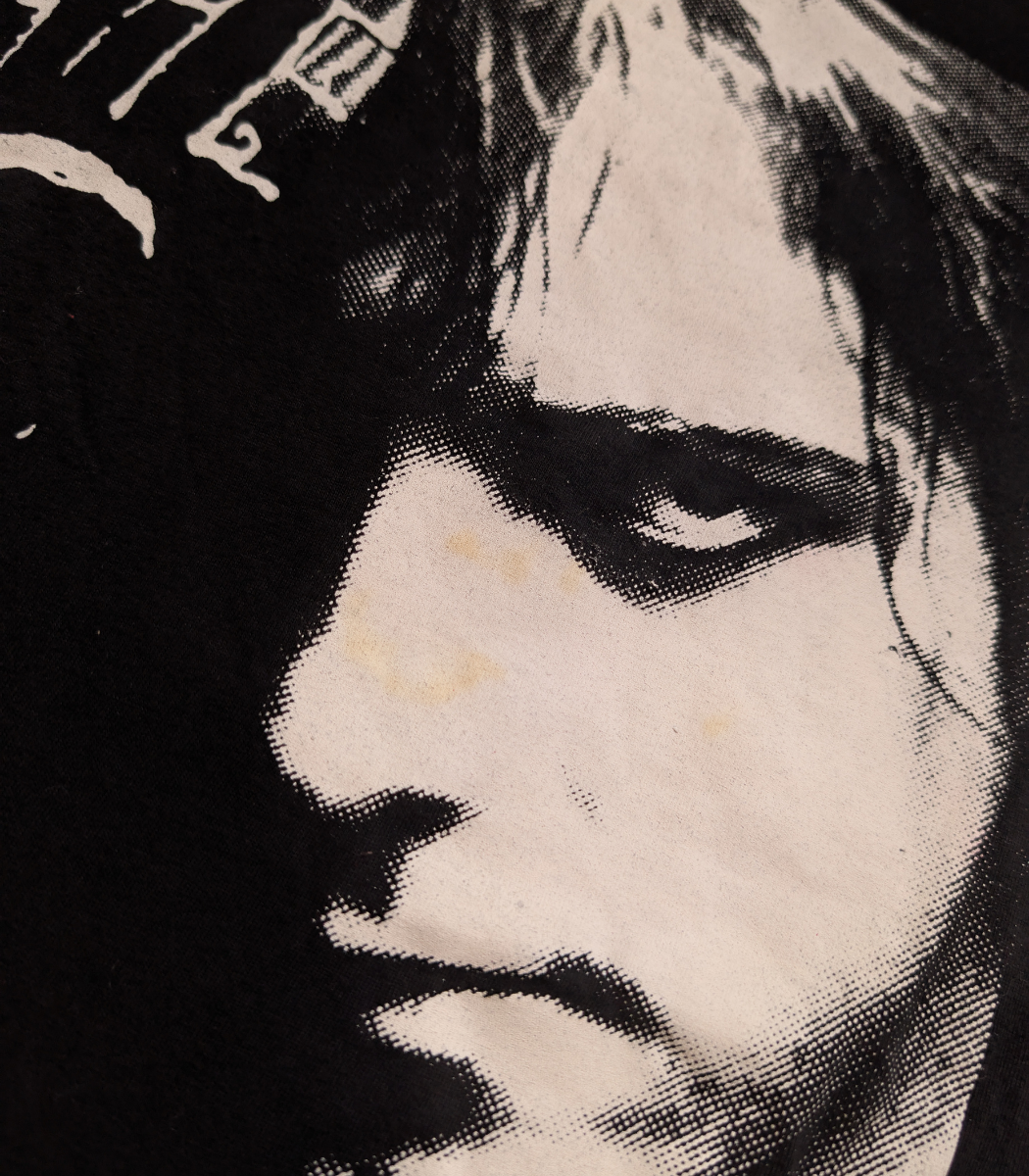 2000 The Cure Robert Smith Portrait Graphic Shirt – Size Medium