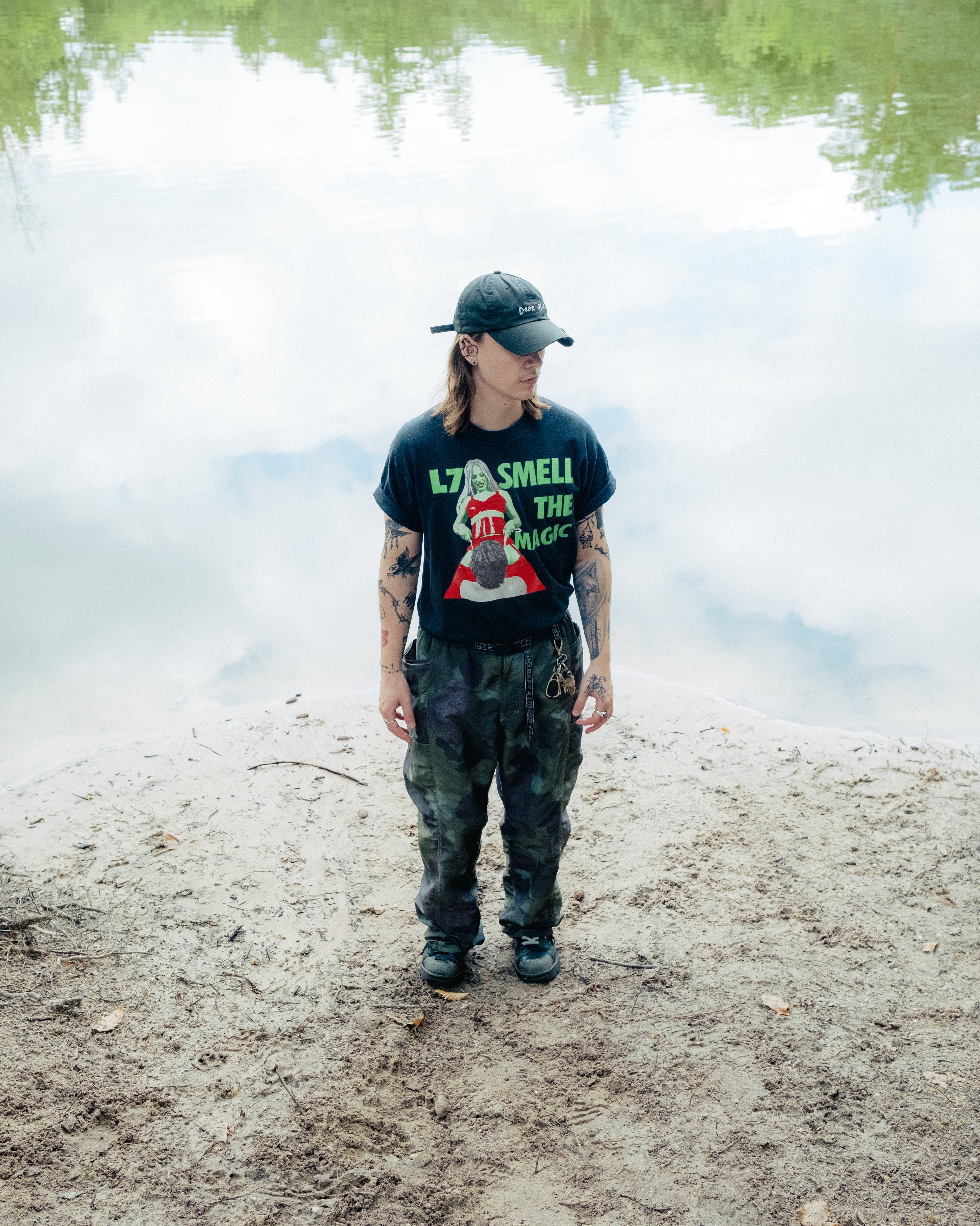 1990 L7 – “Smell The Magic” T-Shirt – Size Large