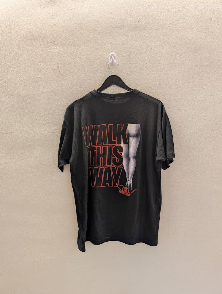 1988 Aerosmith – Walk This Way T-shirt – Size XL